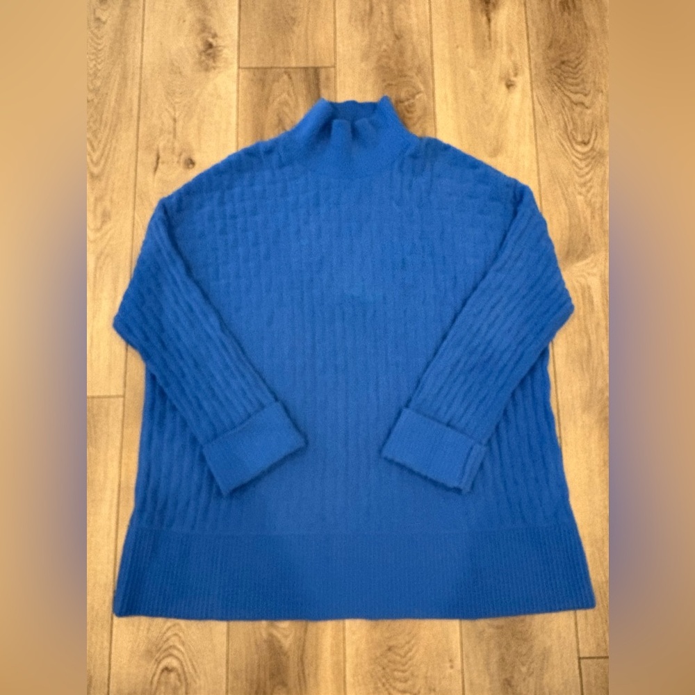 Lululemon Cable-Knit Relaxed-Fit Sweater Size Medium